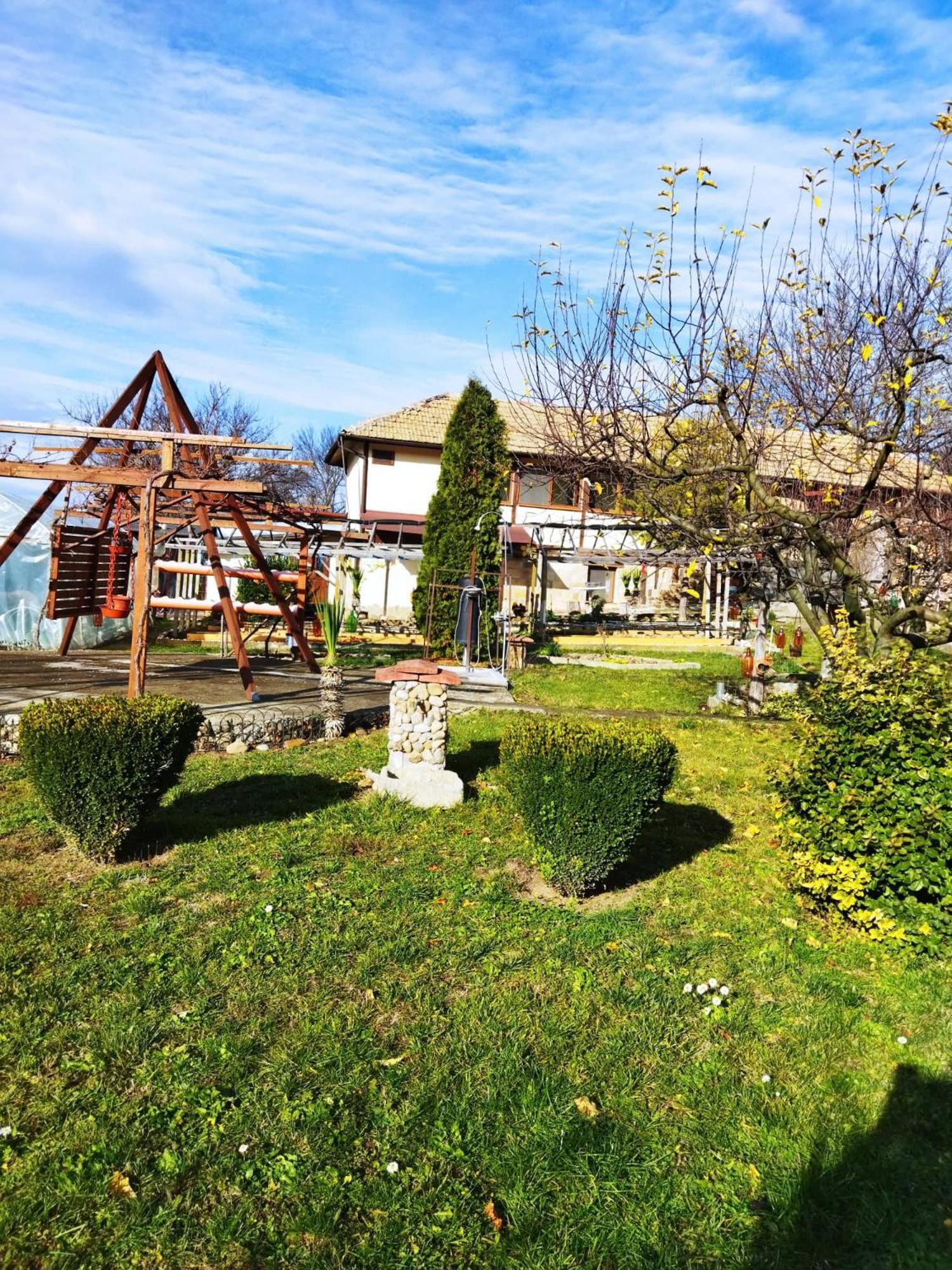 Къща Под Наем Petrova Hotel Cherven  Exterior foto